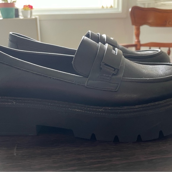 Call it Spring Penny Loafers - Picture 3 of 4